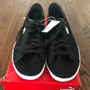 NIB Puma Vikky Mesh Sneakers